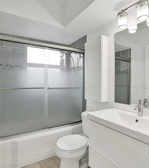 708 NE 24th Ave — Photo 18