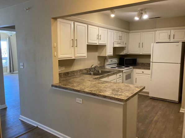 Apartments For Rent In Libertyville IL - 0 Rentals | Zillow