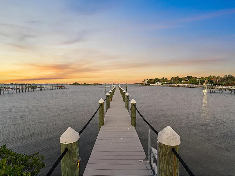 116 S Sewalls Point Rd — Photo 85