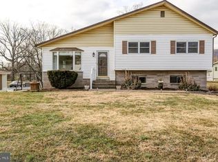 2192 Paxton Dr, Harrisburg, PA 17110