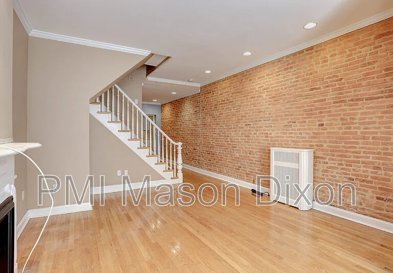 18 N Patterson Park Ave — Photo 10