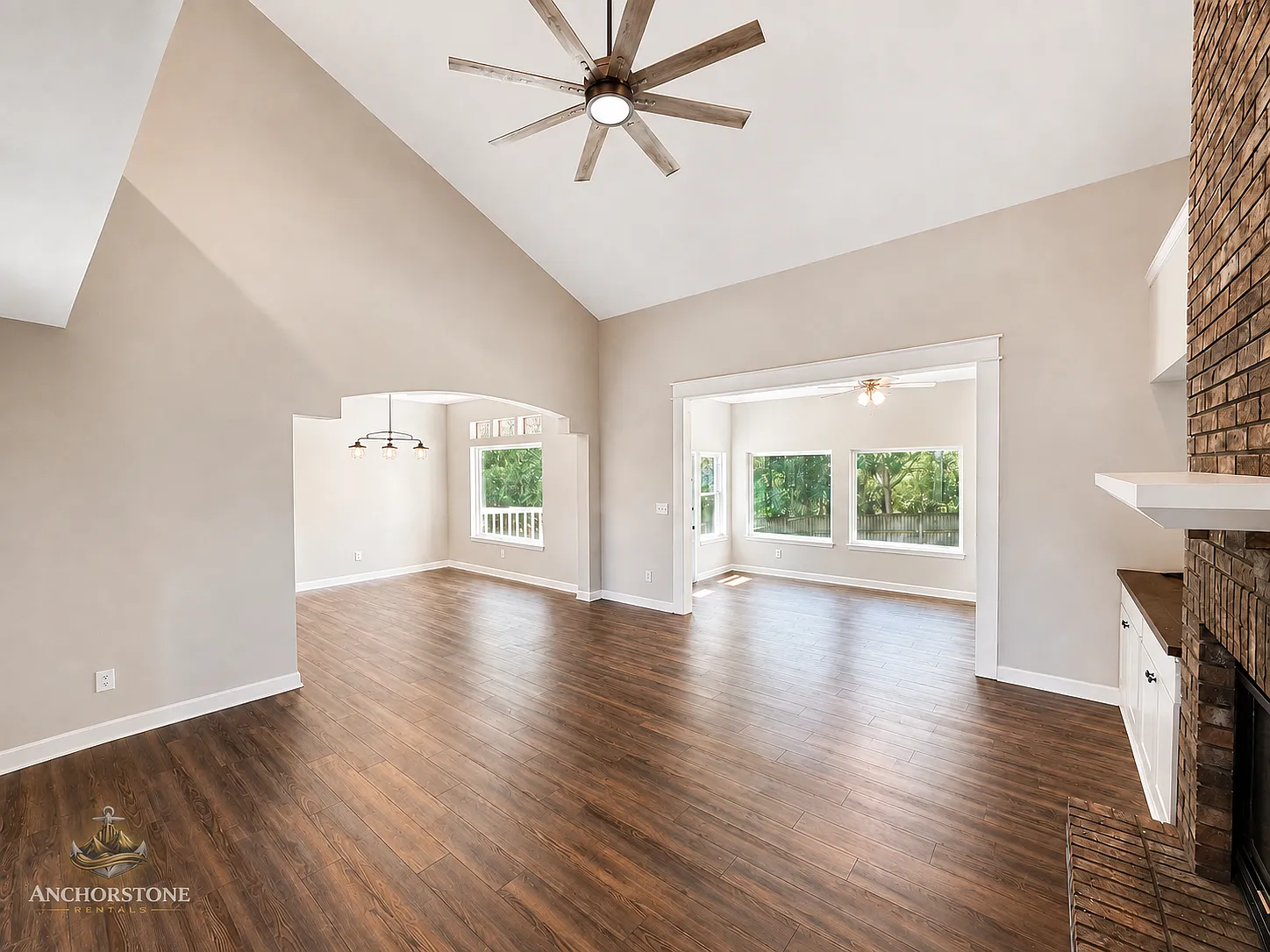 3 bed, 2.5 bath, 2473 sqft, $3,600 — Photo 2