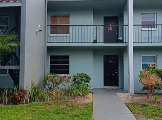 2835 Somerset Park Dr APT 204, Tampa, FL 33613
