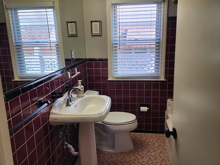 46 Woodward Heights Blvd — Photo 10