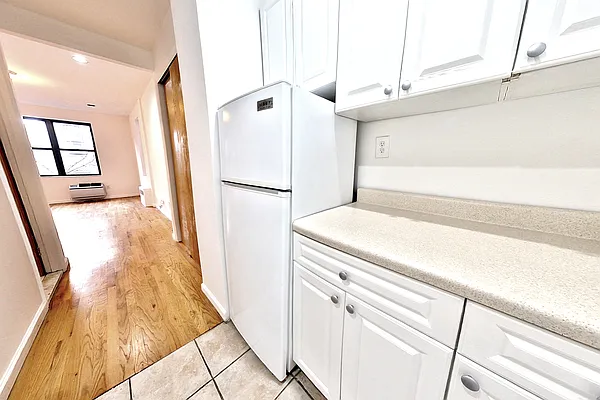 Rented by REAL New York | media 8