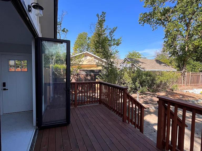 1217 Mountain View Blvd #A — Photo 25