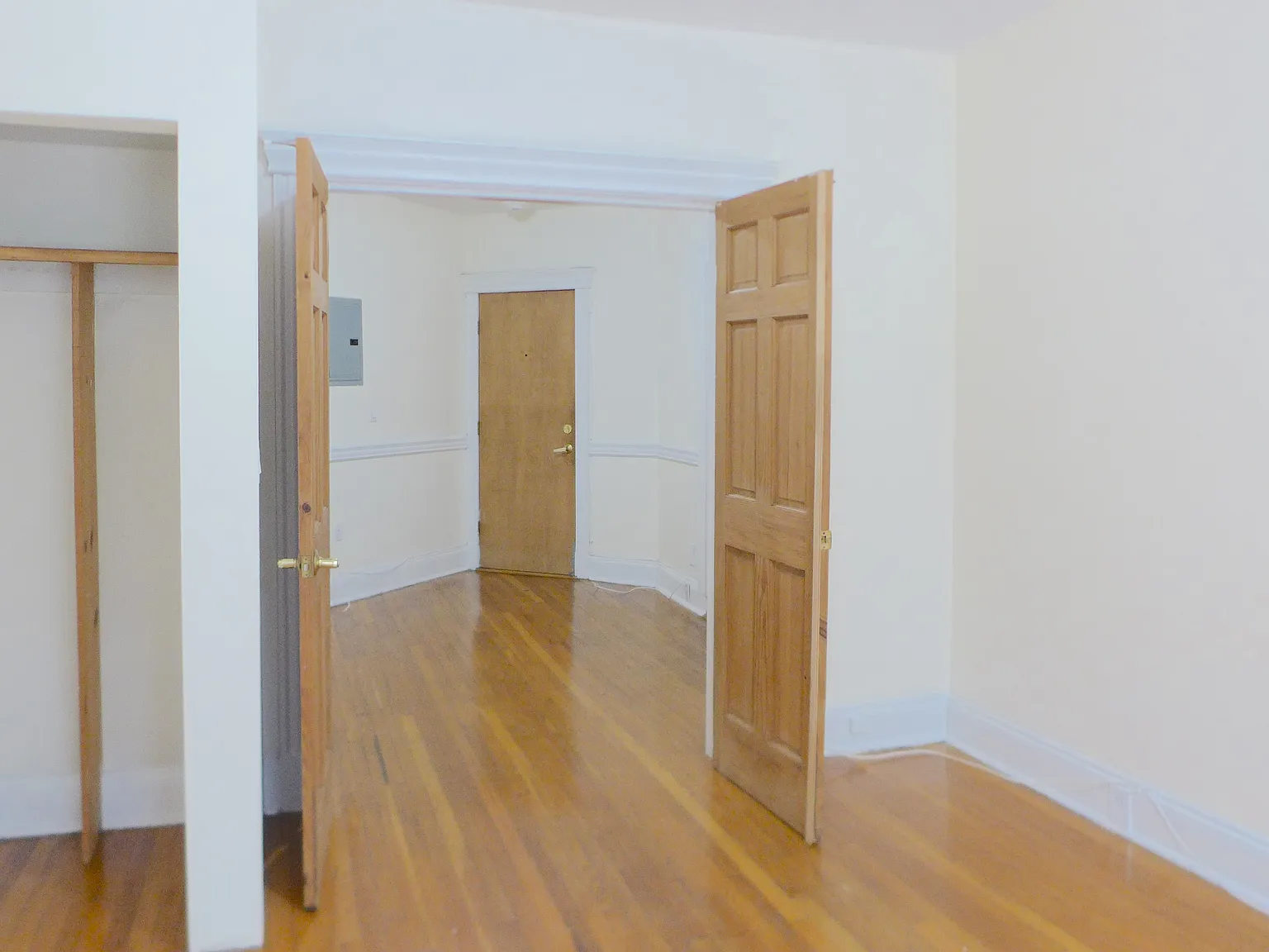 2 bed, 9999 sqft, $2,800 — Photo 3
