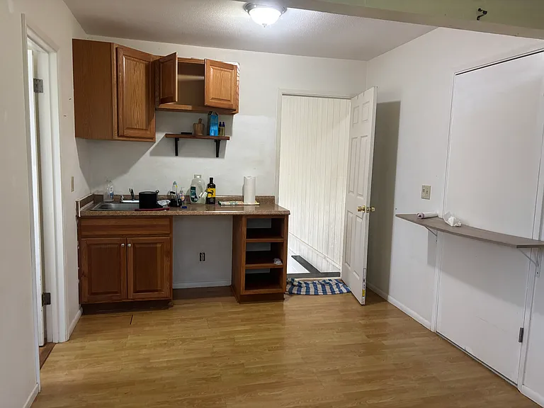 5904 Polani Pl #E — Photo 5
