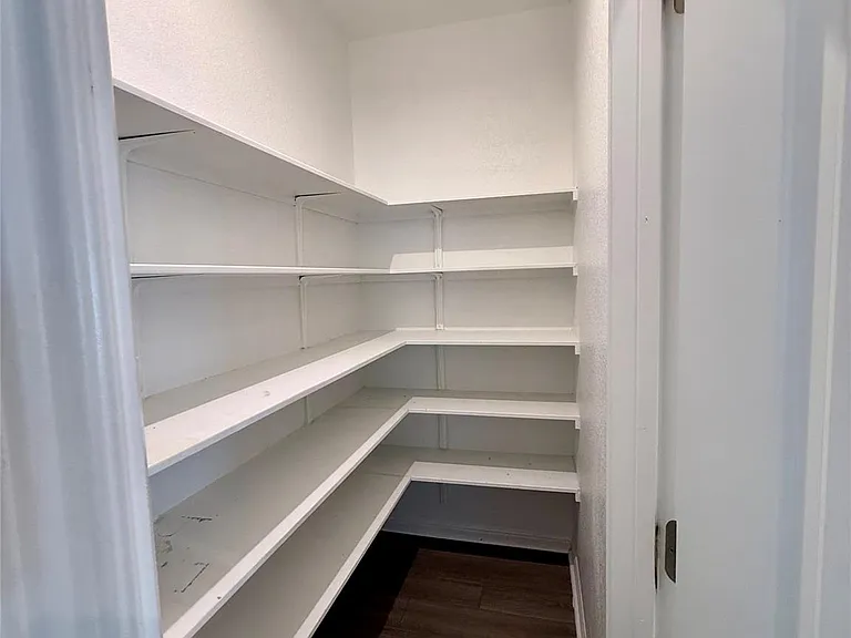 3017 Settlement Dr #18 — Photo 8
