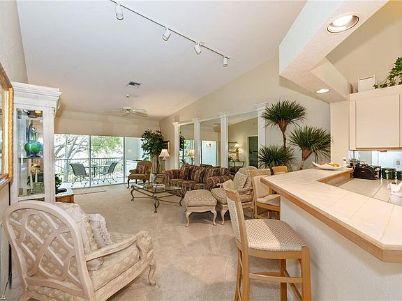 5th image of 7050 Barrington Cir APT 201