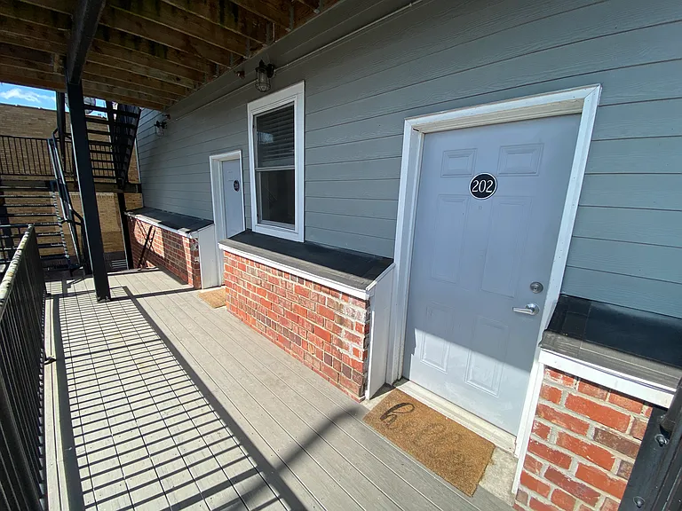 16 N Congress St #202 — Photo 12