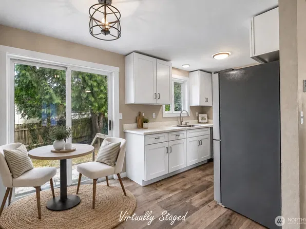 1447 Christine Lane, Camano Island, WA 98282