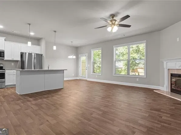 9 Richardson St #C, Winder, GA 30680