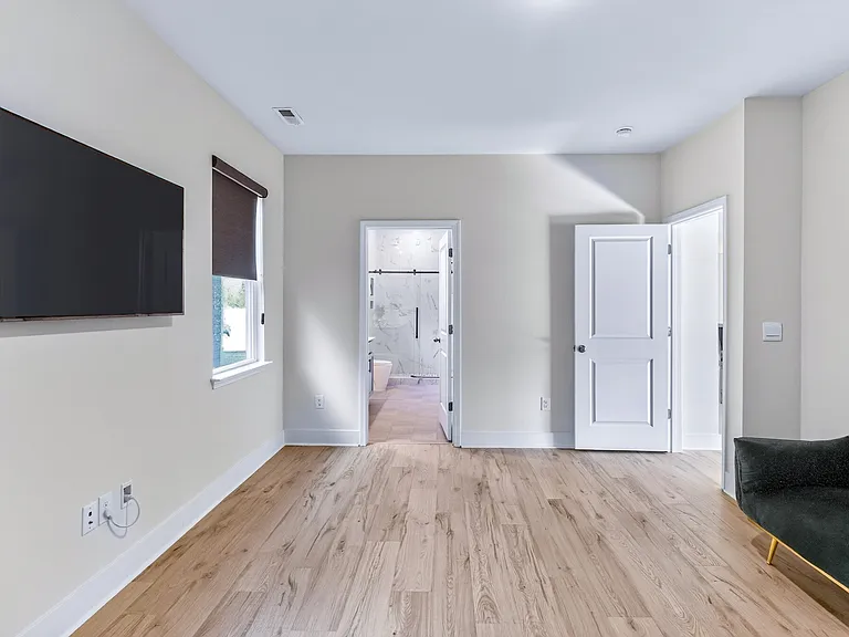 806 Dorset Stream Dr — Photo 12