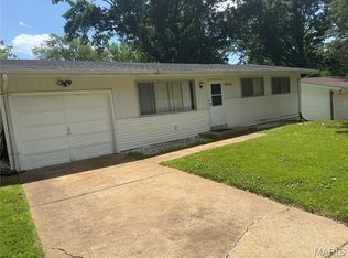10508 Tate Dr, Saint Louis, MO 63136
