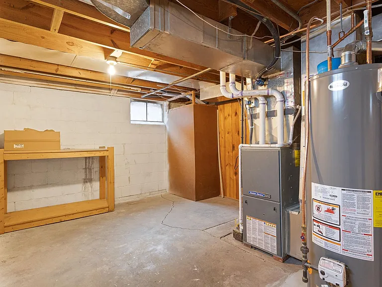 7514 Cass St — Photo 21
