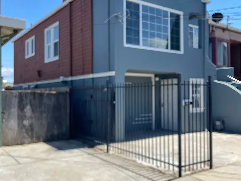 Side picture of the house