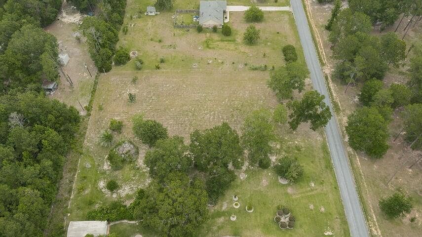 2nd image of Charles Rd