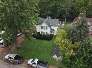 1635 Delano Ave, Maple Plain, MN 55359