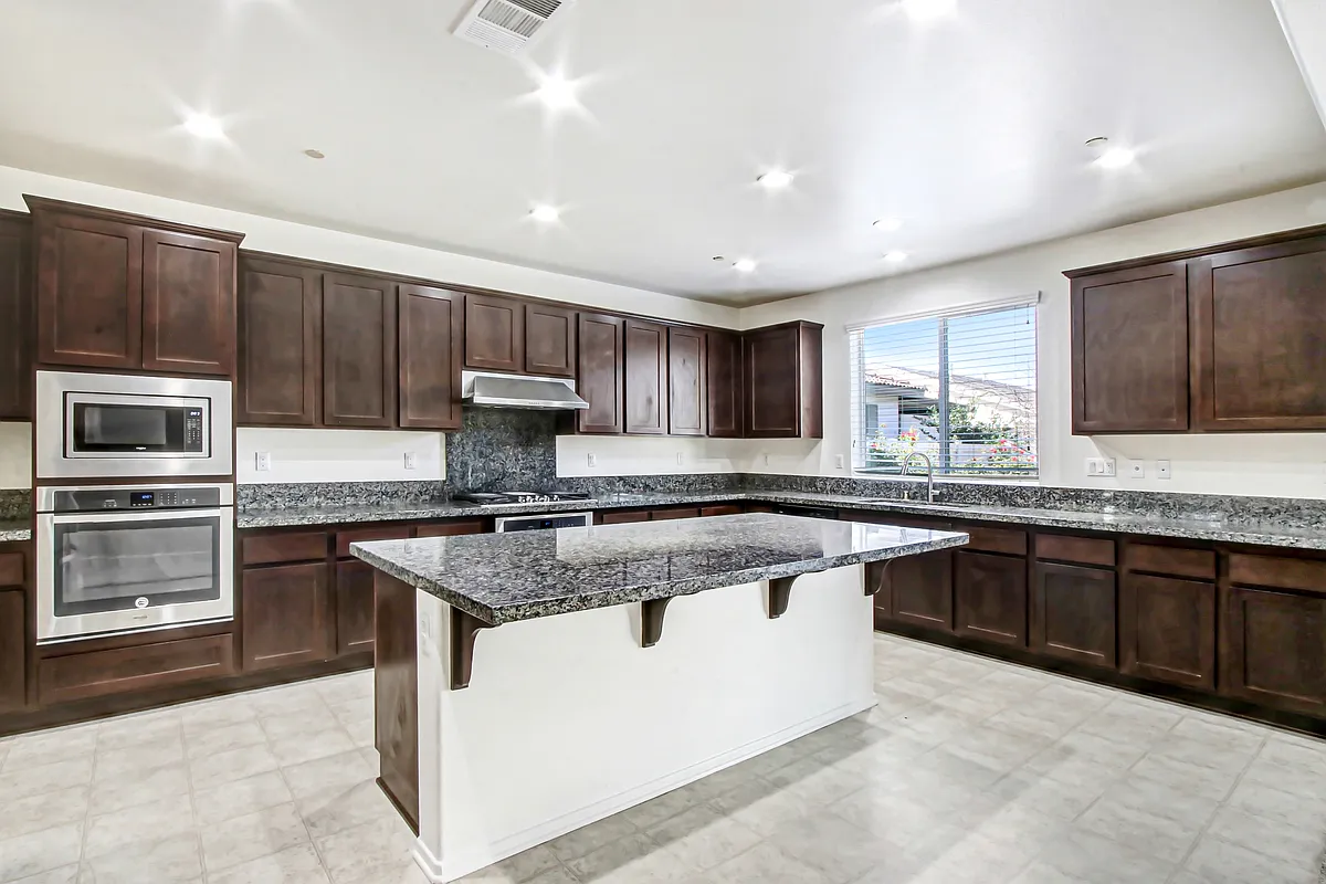 Building Photo - 11627 Salvia St