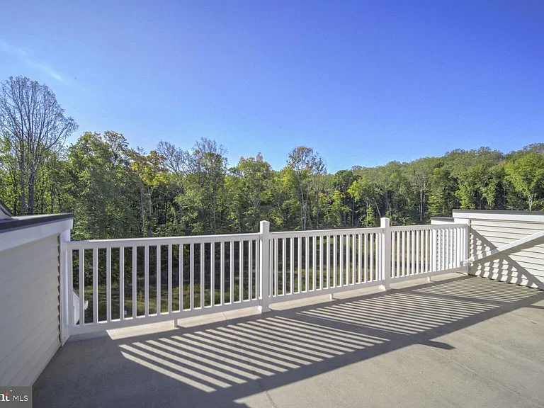 10864 Foxtrot Cir — Photo 16