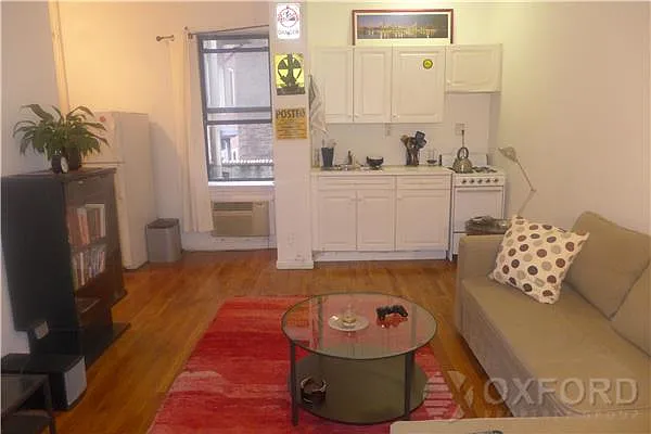 Rented by Oxford Property Group | media 8