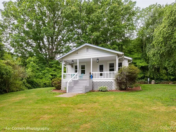 1335 Upper Brush Creek Rd, Fairview, NC 28730