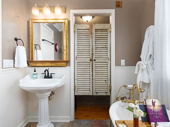 33rd image of this home