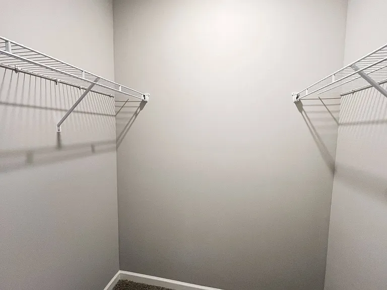 2 Bedroom Beulah Closet