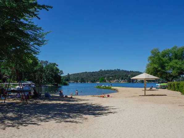 11969 Walnut Ct, Auburn, CA 95602
