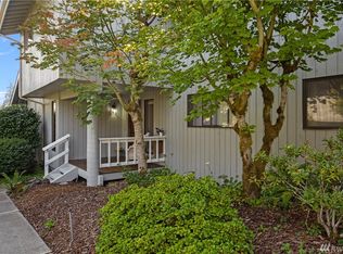 101 Highland Greens Dr #2, Pt Ludlow, WA 98365