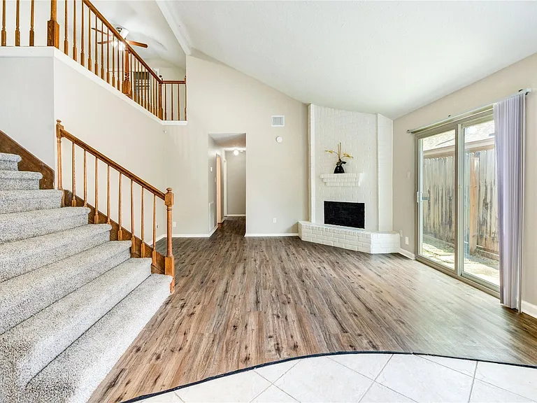 5255 Beaverbrook Dr — Photo 13