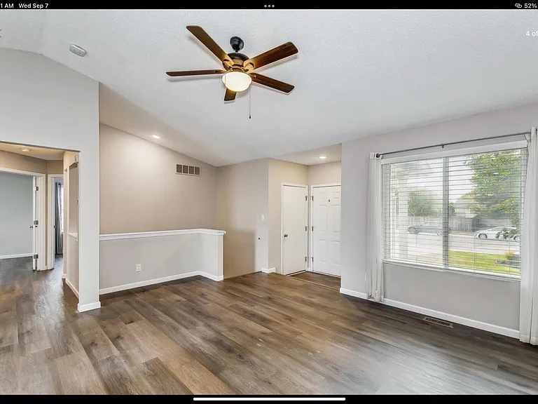 1719 N Amber Ridge St — Photo 2