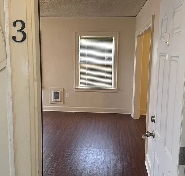 Avondale Apartments — Photo 70