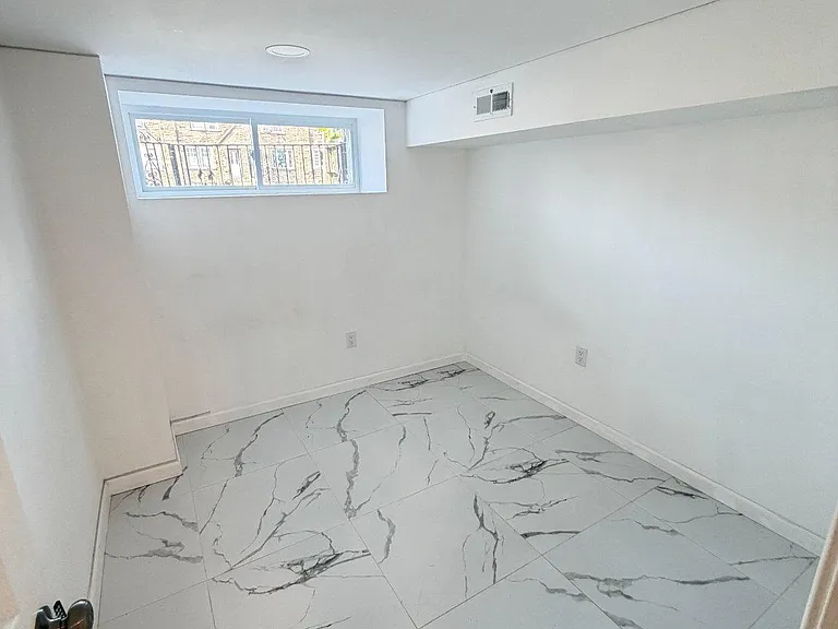 3113 Glenview St — Photo 20