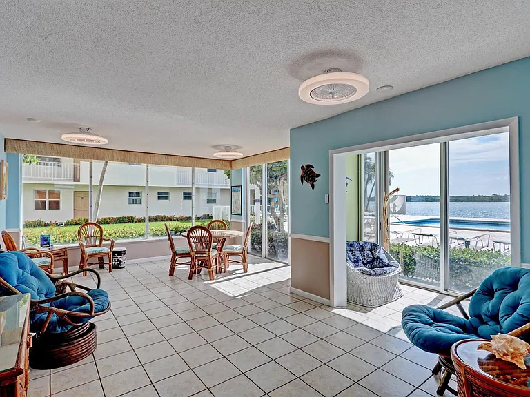 1820 New Palm Way #201 — Photo 27