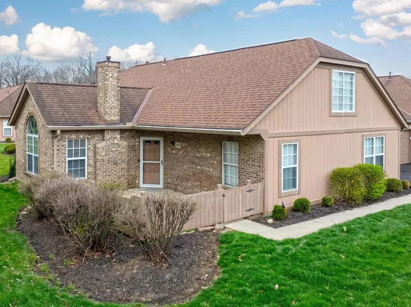 2461 Timbers Edge Ln, Columbus, OH 43235