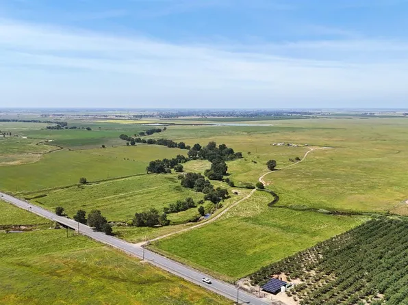 10310 Clay Station Rd, Wilton, CA 95693