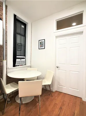 Rented by Compass | media 11