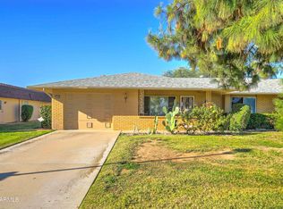 15658 N Lakeforest Dr, Sun City, AZ 85351