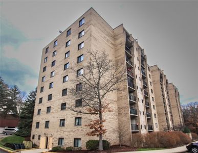 1400 Smokey Wood Dr APT 607, Pittsburgh, PA, 15218