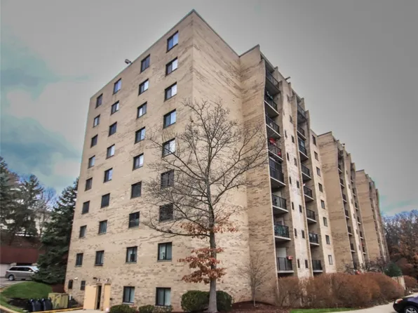 1400 Smokey Wood Dr APT 607, Pittsburgh, PA 15218
