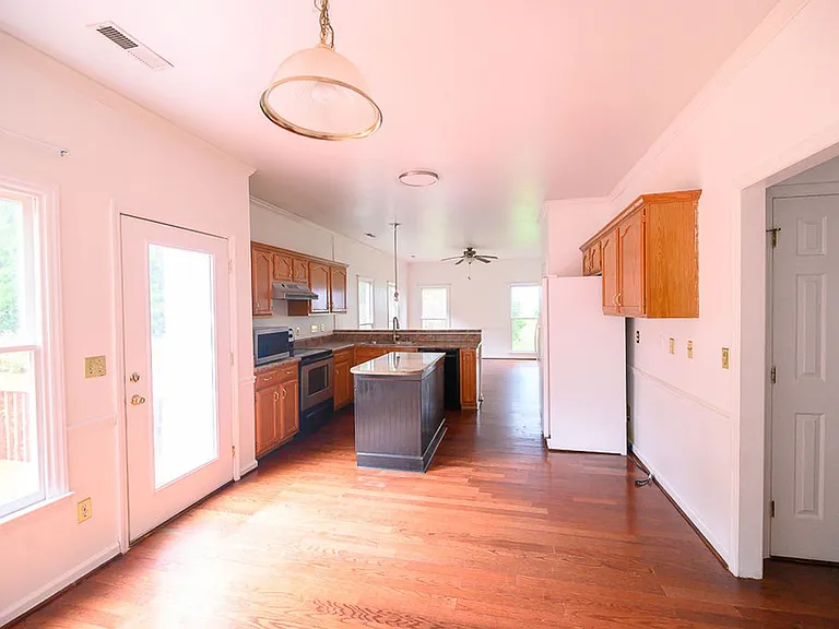 3325 Timberwolf Ave — Photo 18