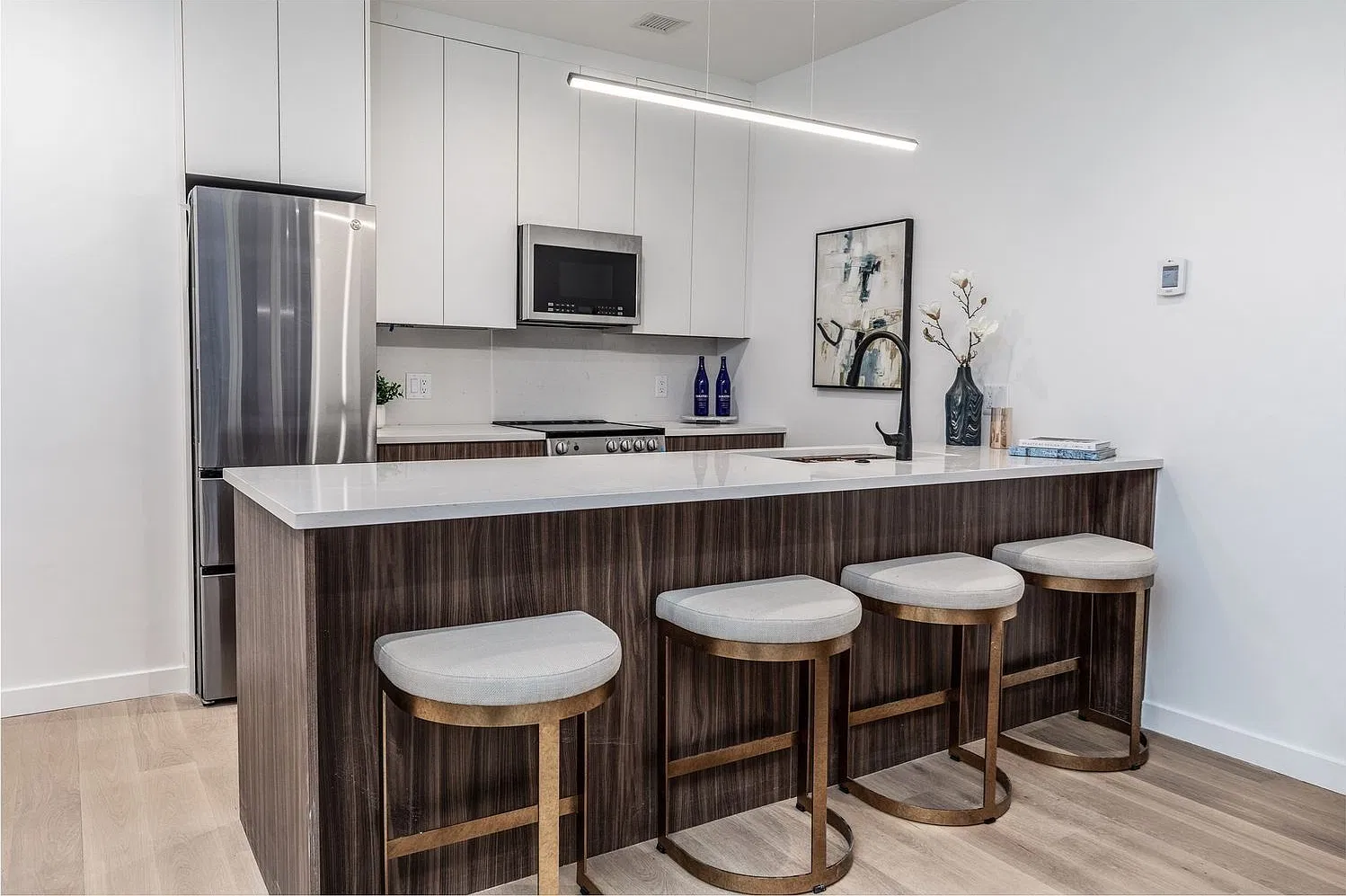 1 bed, 642 sqft, $3,650 — Photo 4