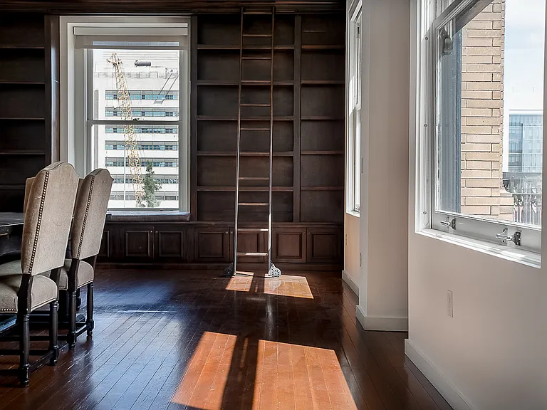 257 S Spring St #PHF — Photo 21