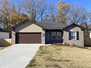 109 Sparrow Rd, Jacksonville, AR 72076