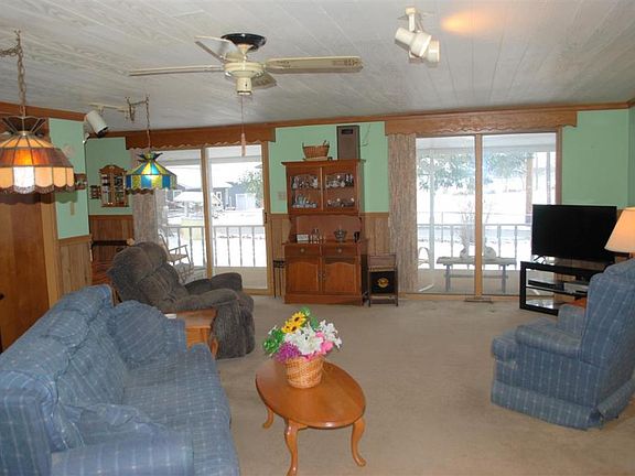 3rd image of 50923 N Shore Dr