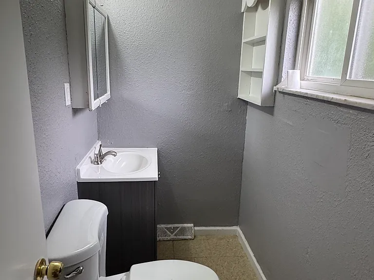 10120 Cavalier Ct — Photo 8