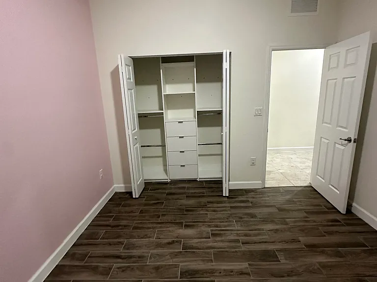 721 SE 35th Ave — Photo 19