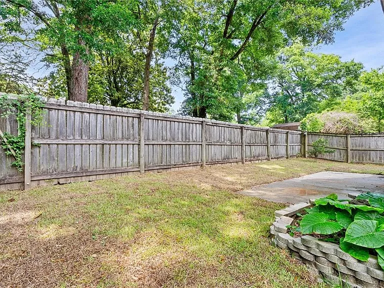 856 Linlen Ave — Photo 20